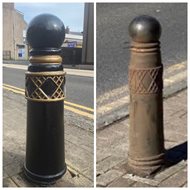 Mauchline CARS bollard before and after 2023