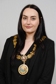 Provost Claire Leitch wearing the Chain of Office